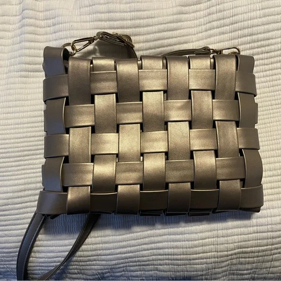 Anthropologie Woven Crossbody Bag in Taupe - Picture 2 of 4